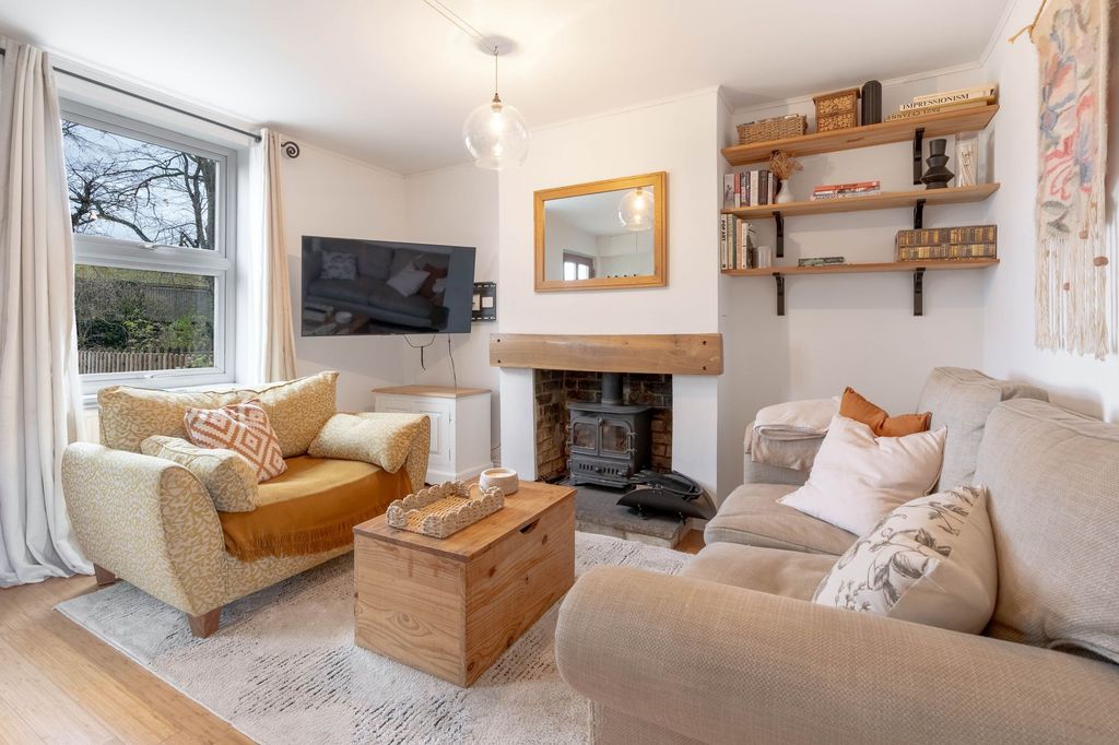 Property photo 3 of 15