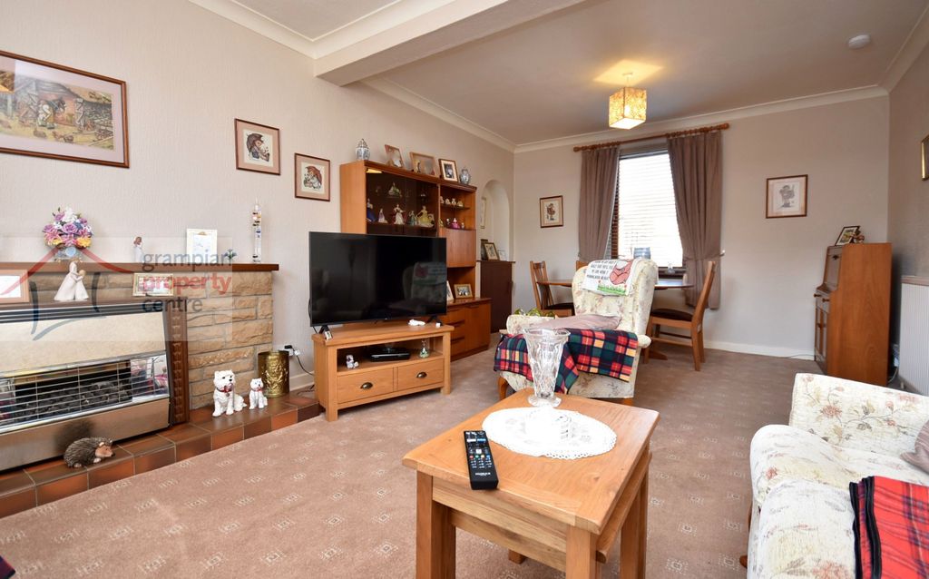 Property photo 3 of 16 l2 .Jpg