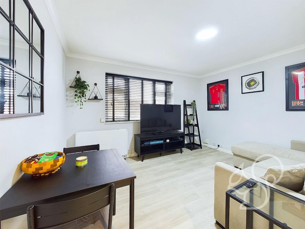 Property photo 2 of 7 Cam01254G0-Pr0277-Still002.Jpg