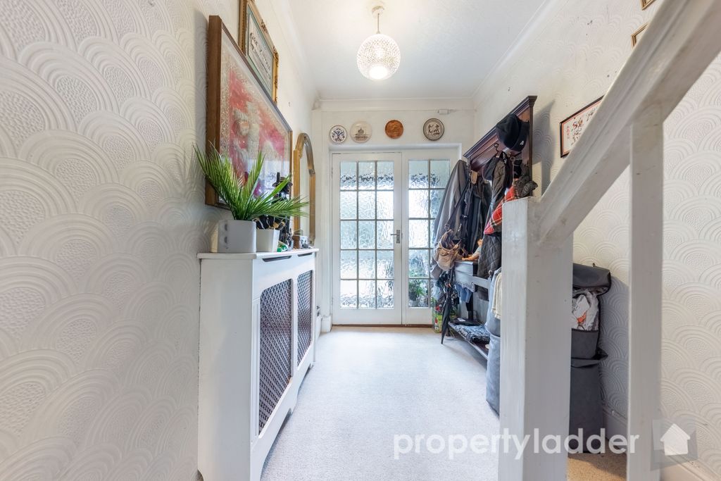 Property photo 2 of 14 Pl-6