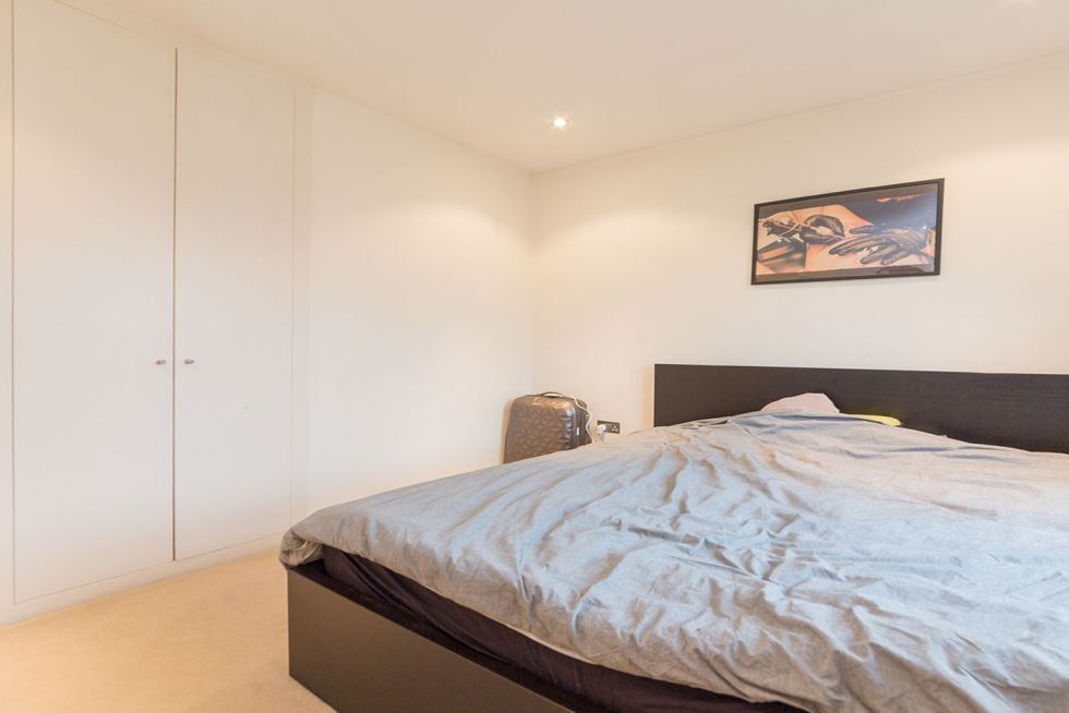 Property photo 2 of 4