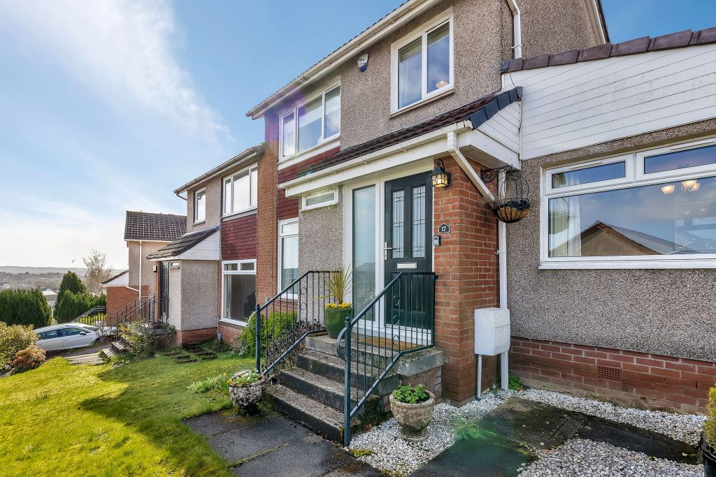 Property photo 2 of 39 1