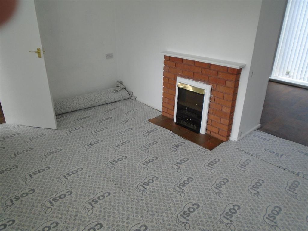 Property photo 2 of 7 9 .Jpg