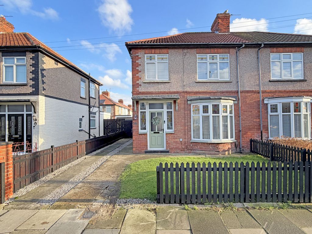 Property photo 1 of 36