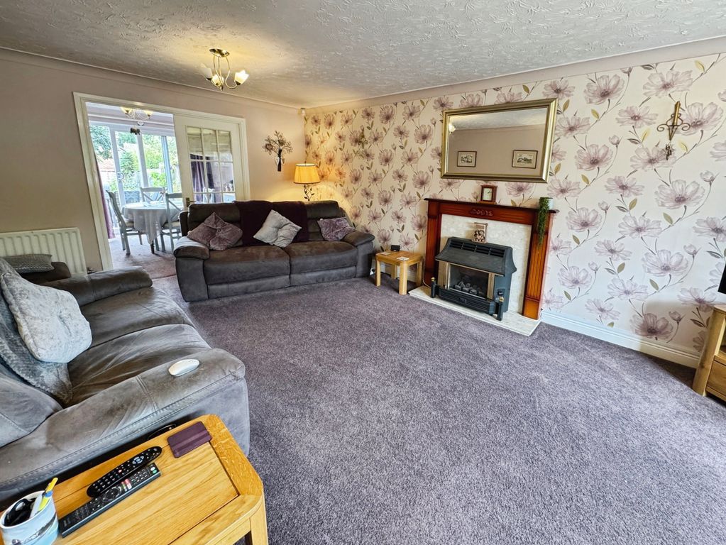 Property photo 3 of 24