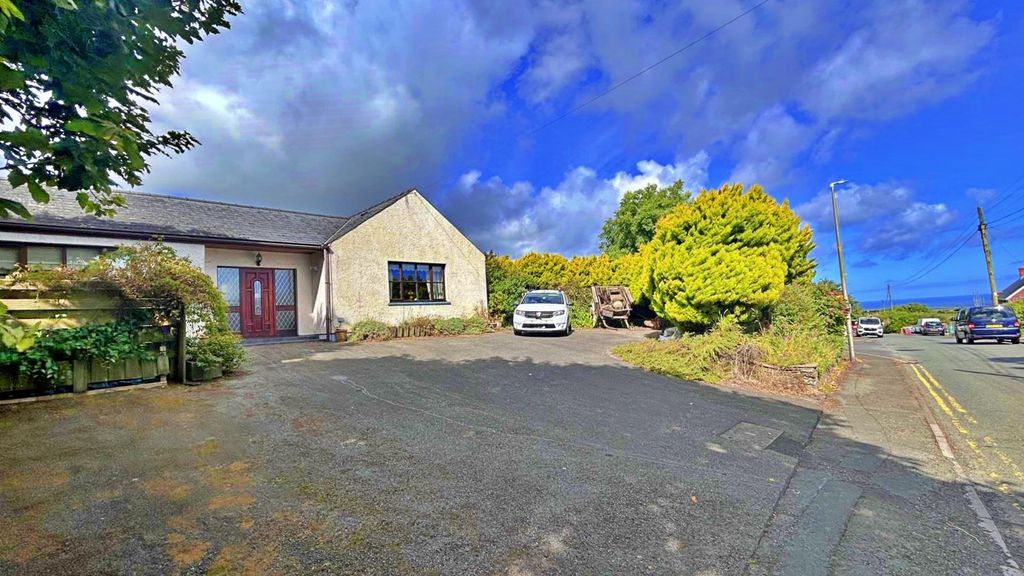 Property photo 2 of 35 2.Jpg