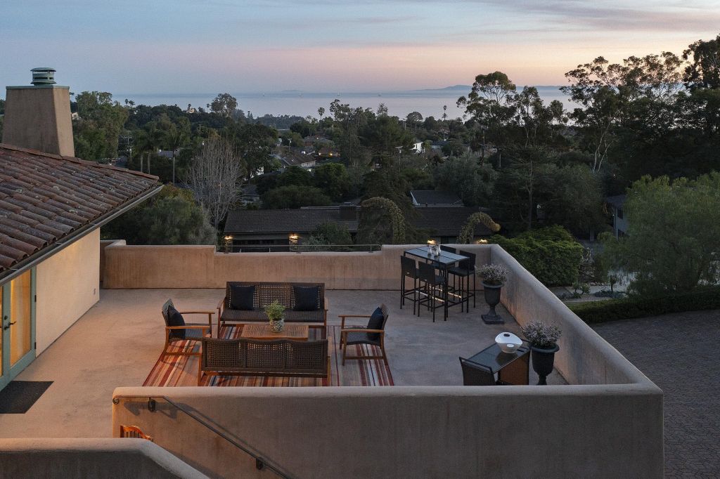 Property photo 2 of 10 <Alttext/>