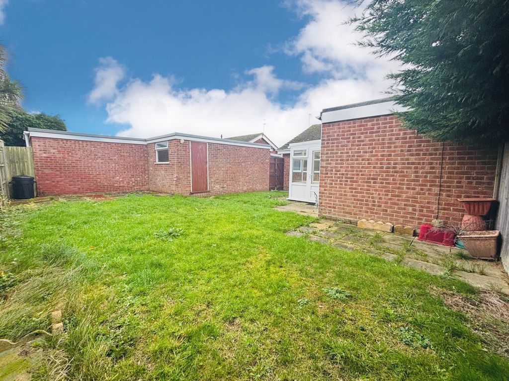 Property photo 2 of 11