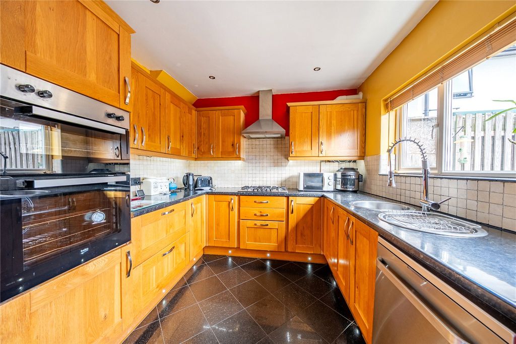 Property photo 3 of 19 Picture No. 08