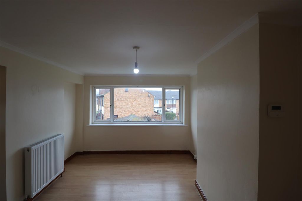 Property photo 3 of 13 Img_0817.Jpg