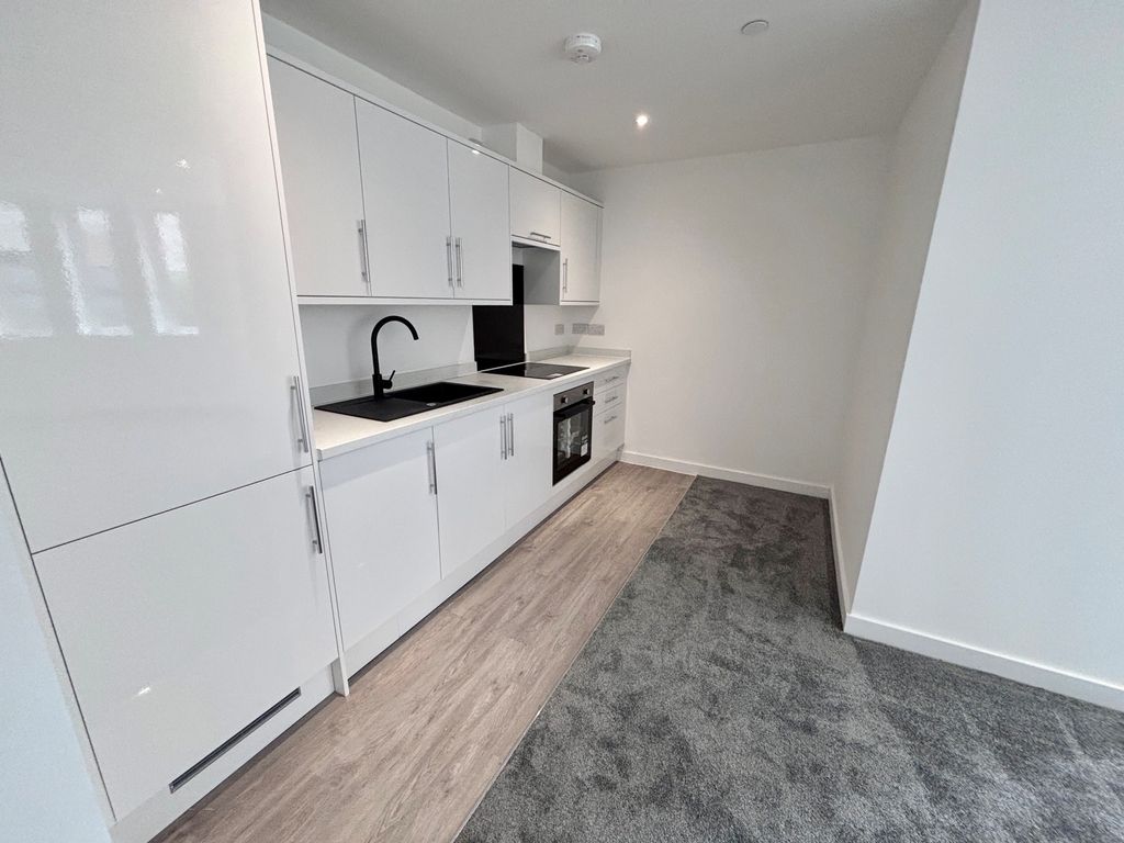 Property photo 1 of 5 Kitchen