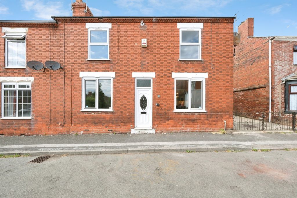 Property photo 1 of 21