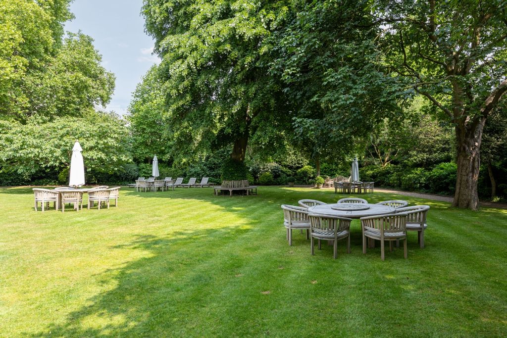 Property photo 3 of 10 Stanhope Terrace ...