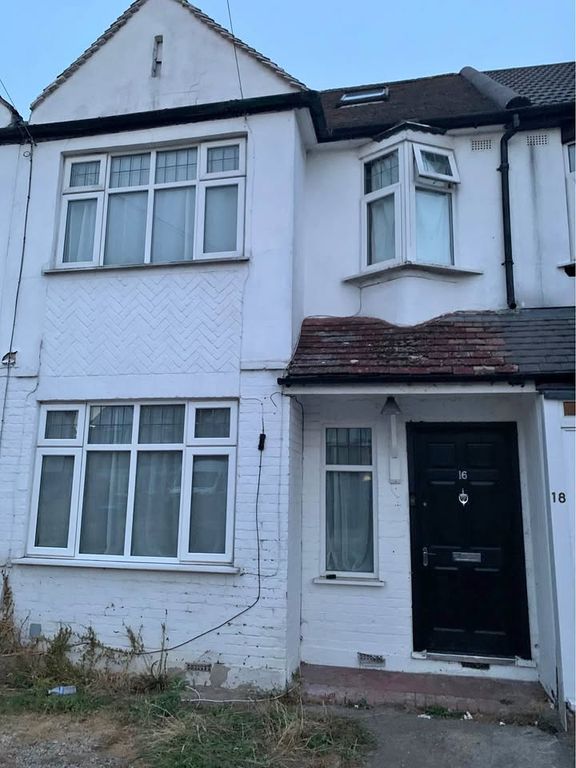 Property photo 1 of 7 4-Bedroom, 2-Bathroom House To Rent – Ha0 1Sy