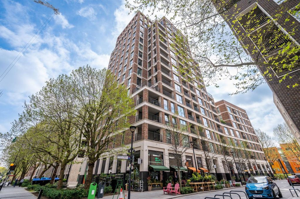 Property photo 2 of 12