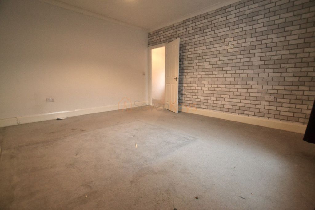 Additional image 7 of 3 bed flat for saleWhickham Road, Hebburn, Tyne And Wear NE31