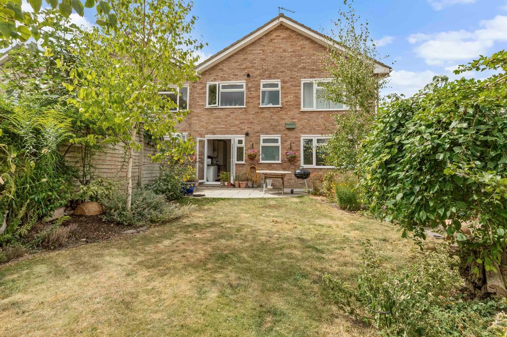 Property photo 3 of 10