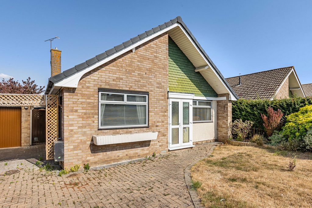 Property photo 1 of 15