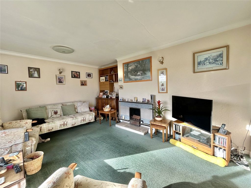 Property photo 3 of 11 Picture No. 04