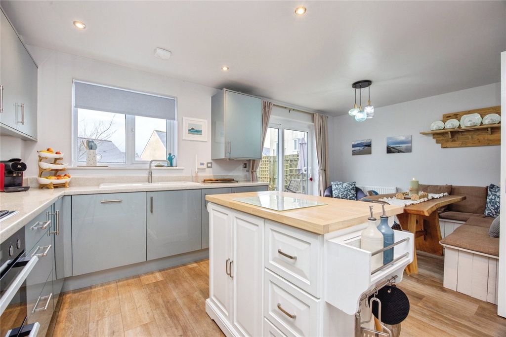 Property photo 3 of 21 Picture No. 04