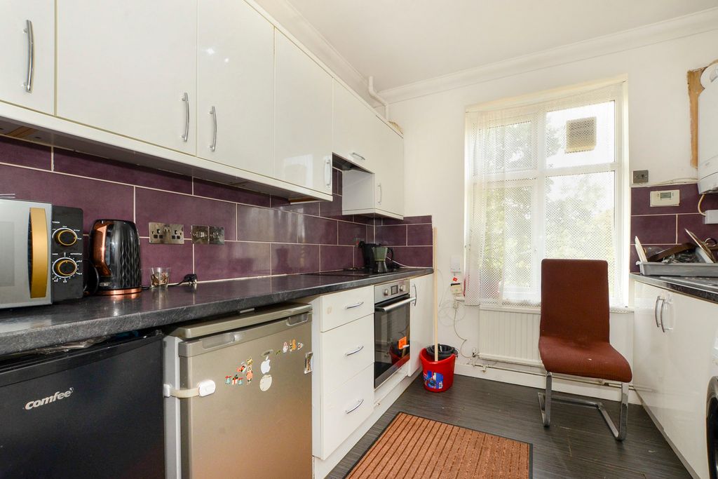Property photo 2 of 14 Pbox-Img.Jpg