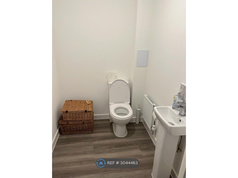 Property photo 3 of 20 Wc