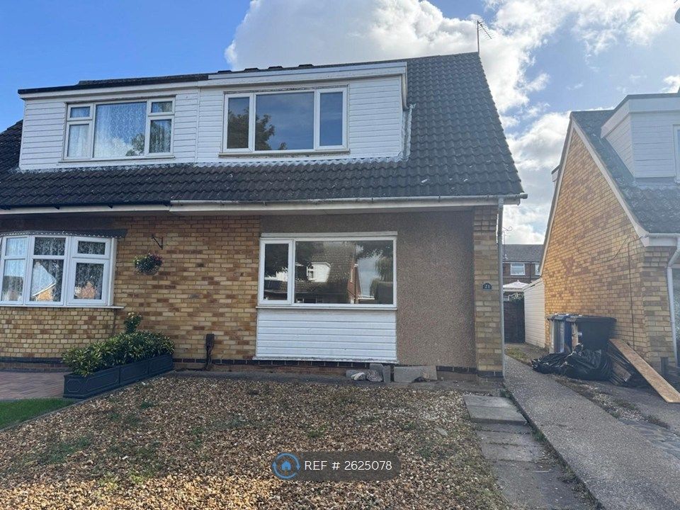 Property photo 2 of 11