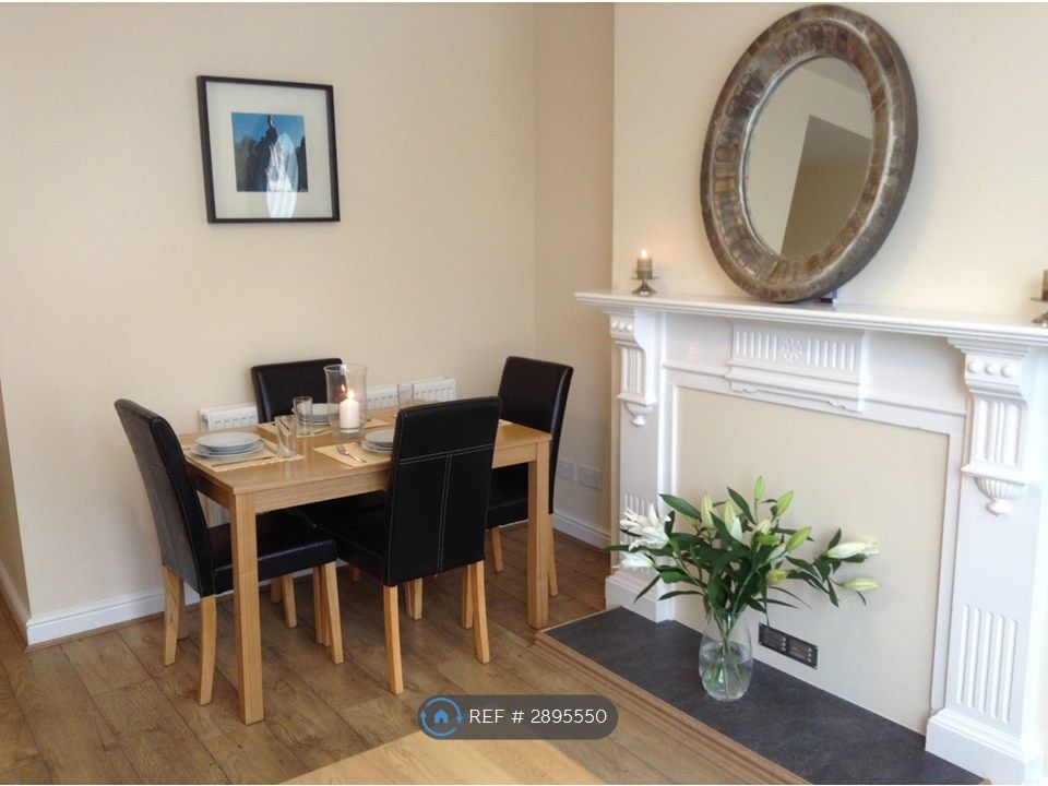 Property photo 1 of 12 Lounge/Diner