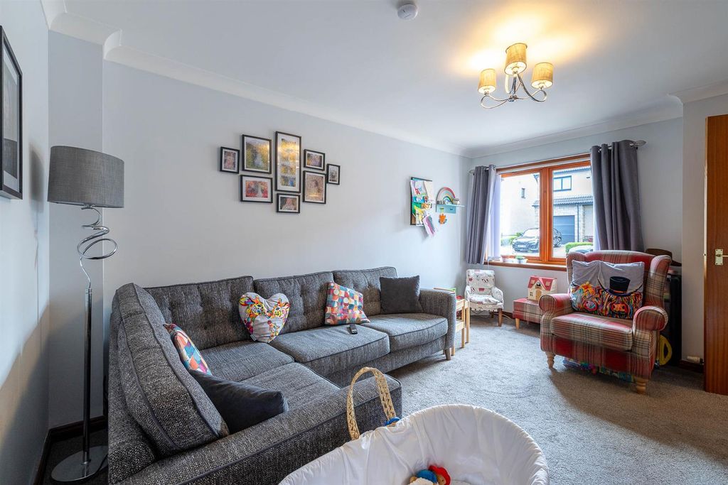 Property photo 3 of 21 36, Sutherland Crescent Aberneth-41.Jpg