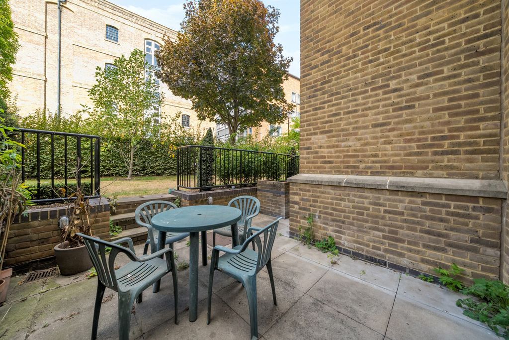 Property photo 3 of 18 Patio