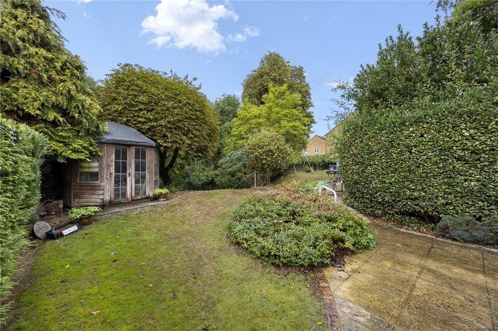 Property photo 2 of 14 Picture No. 02