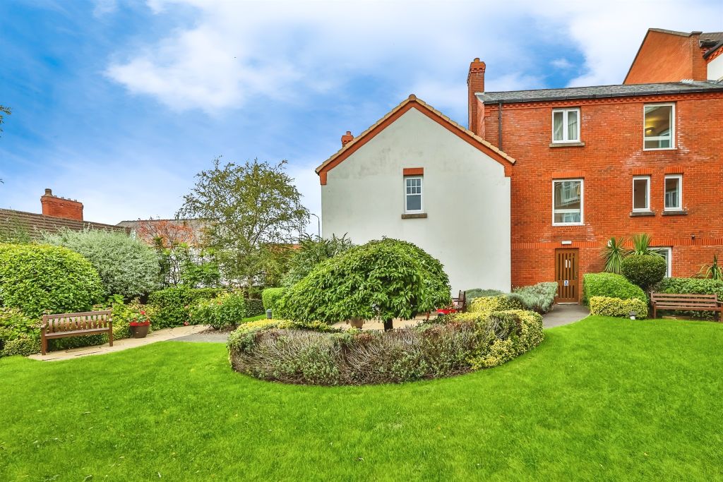 Additional image 16 of 2 bed flat for saleChurch Street, Eastwood, Nottingham NG16