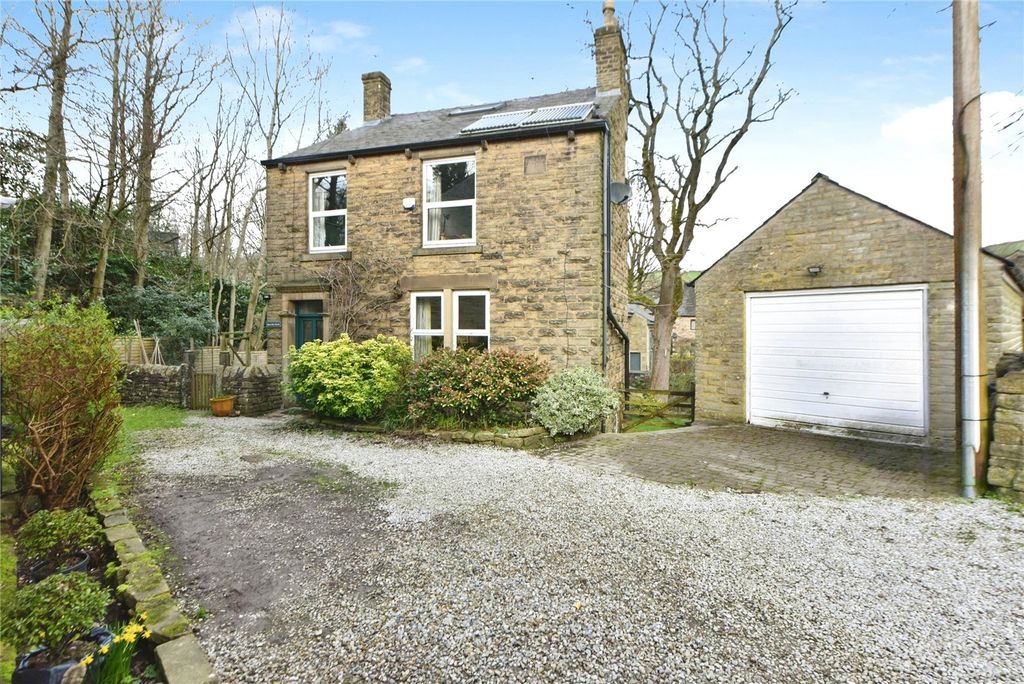 Property photo 1 of 17 Walk Mill House