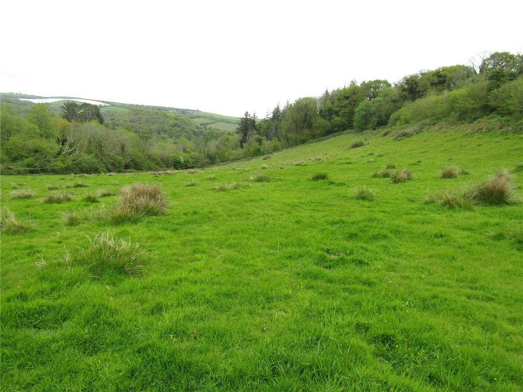 Property photo 1 of 5 Picture No. 06