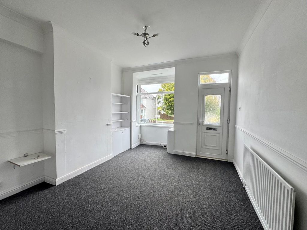 Property photo 3 of 11 3