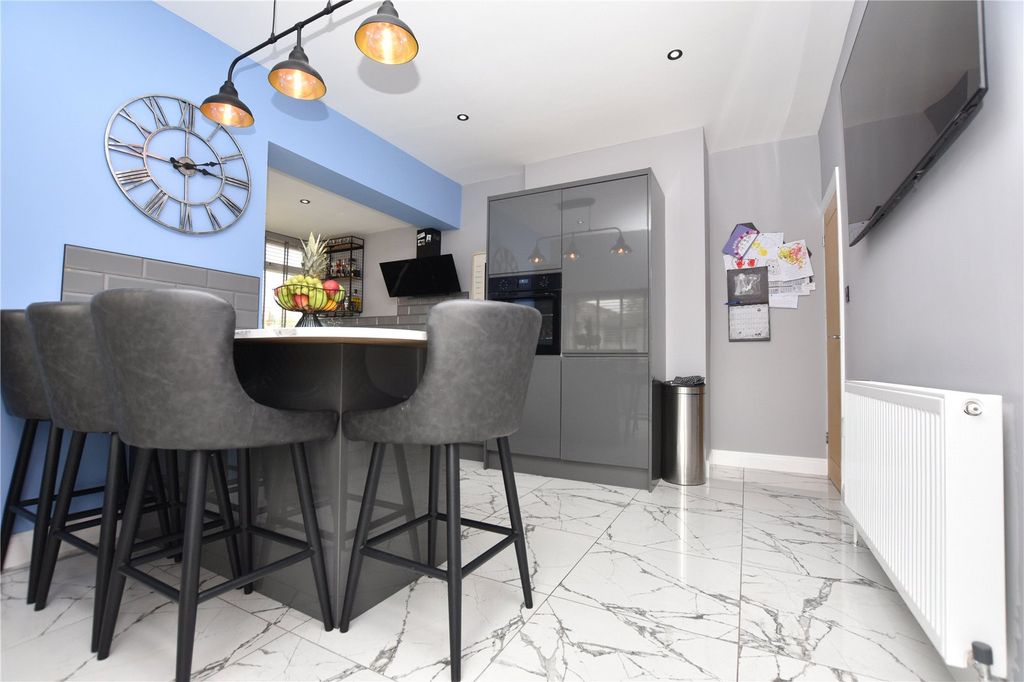 Property photo 2 of 16 Picture No. 06