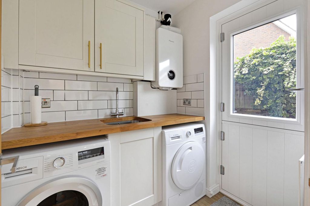 Property photo 2 of 12 Utility