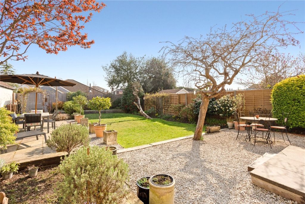 Property photo 3 of 14 3