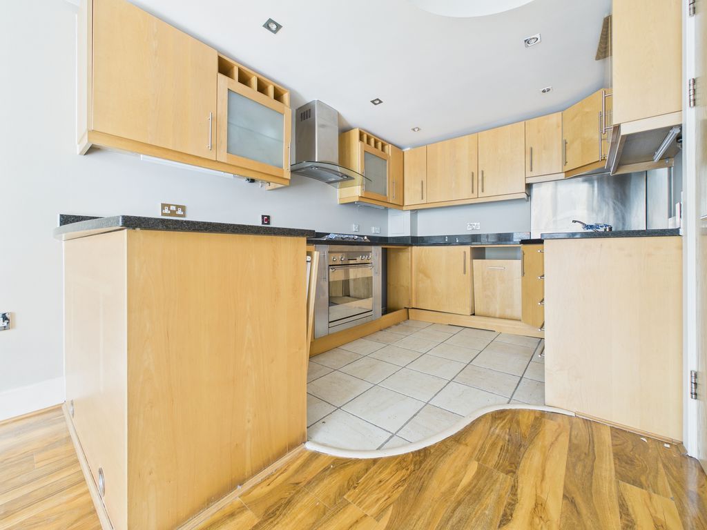 Property photo 2 of 7 Photo 7