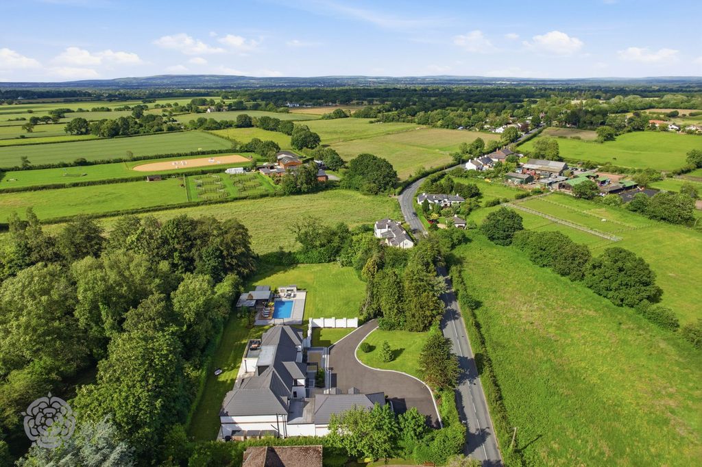 Additional image 60 of 5 bed detached house for saleMustard Lane, Croft WA3