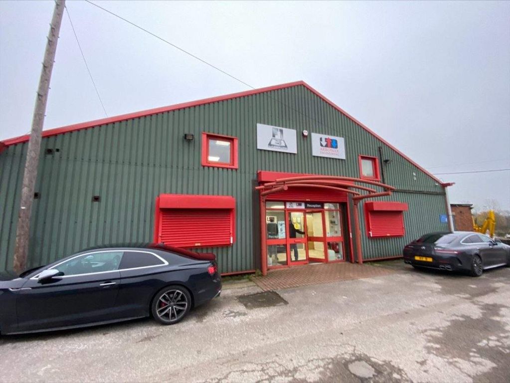 Property photo 2 of 7