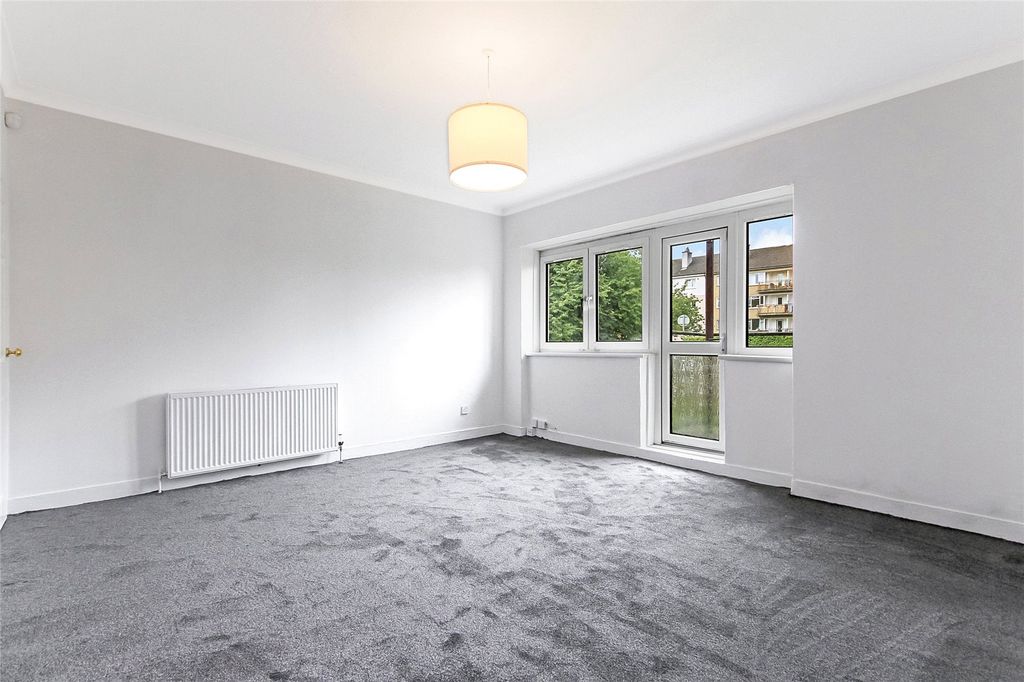 Property photo 2 of 21 Picture No. 19