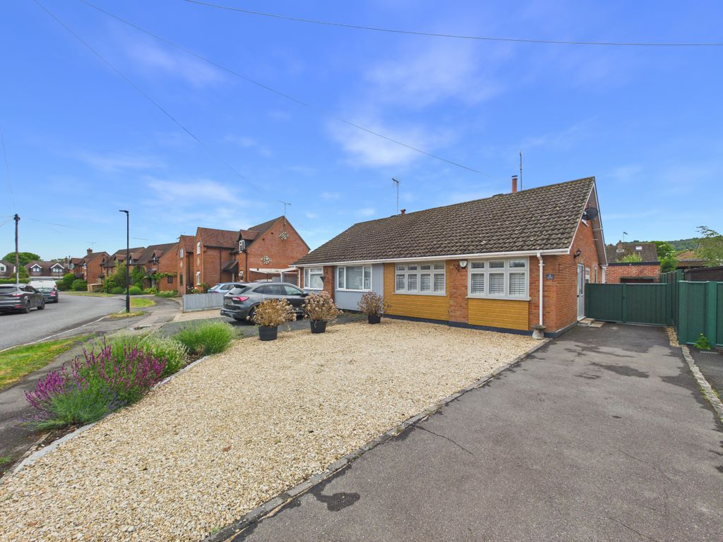 Property photo 1 of 11 Cam01354G0-Pr0726-Still017