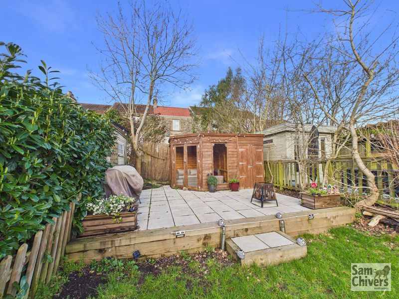 Property photo 3 of 20 Photo 5