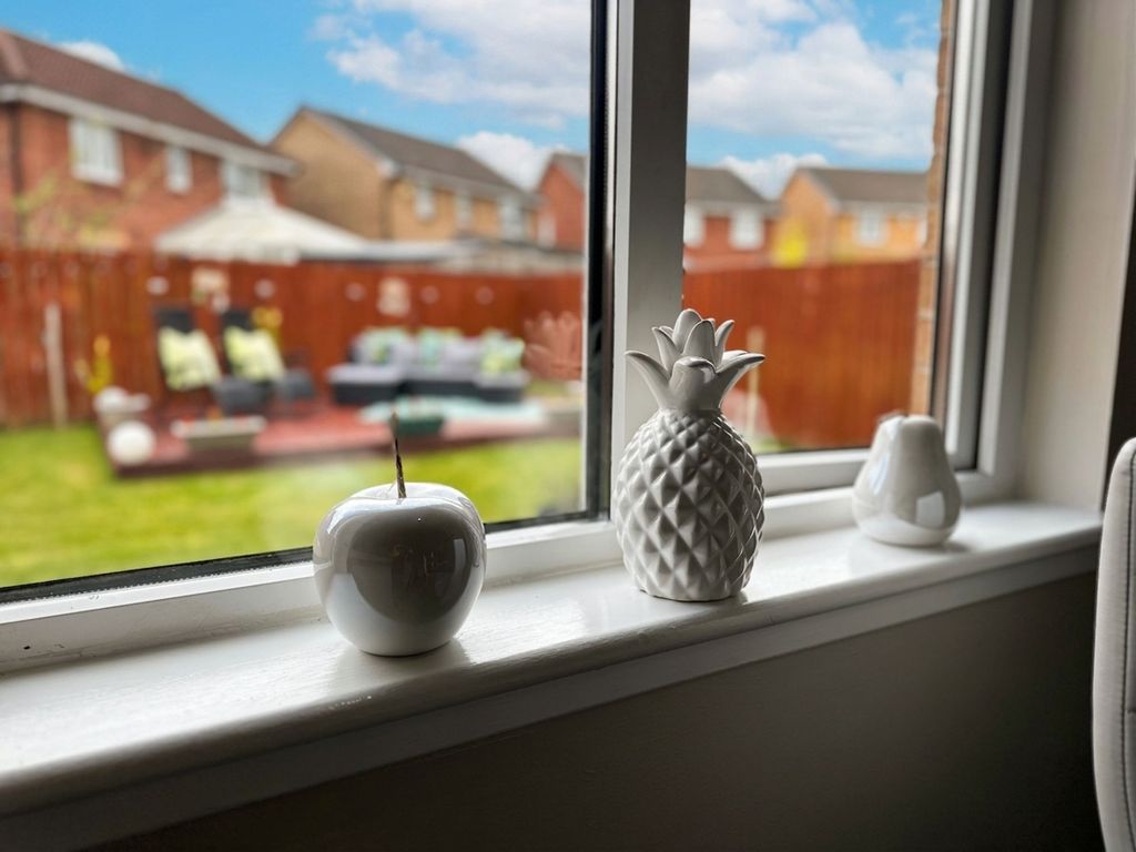 Property photo 2 of 38