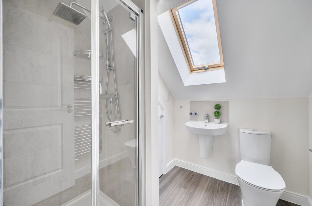 Additional image 22 of 4 bed semi-detached house for saleGalton Way, Warfield, Bracknell, Berkshire RG42