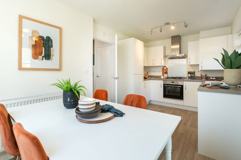 Property photo 2 of 10 Lyttelton---Somerton-Mead-Kitchen-Dining