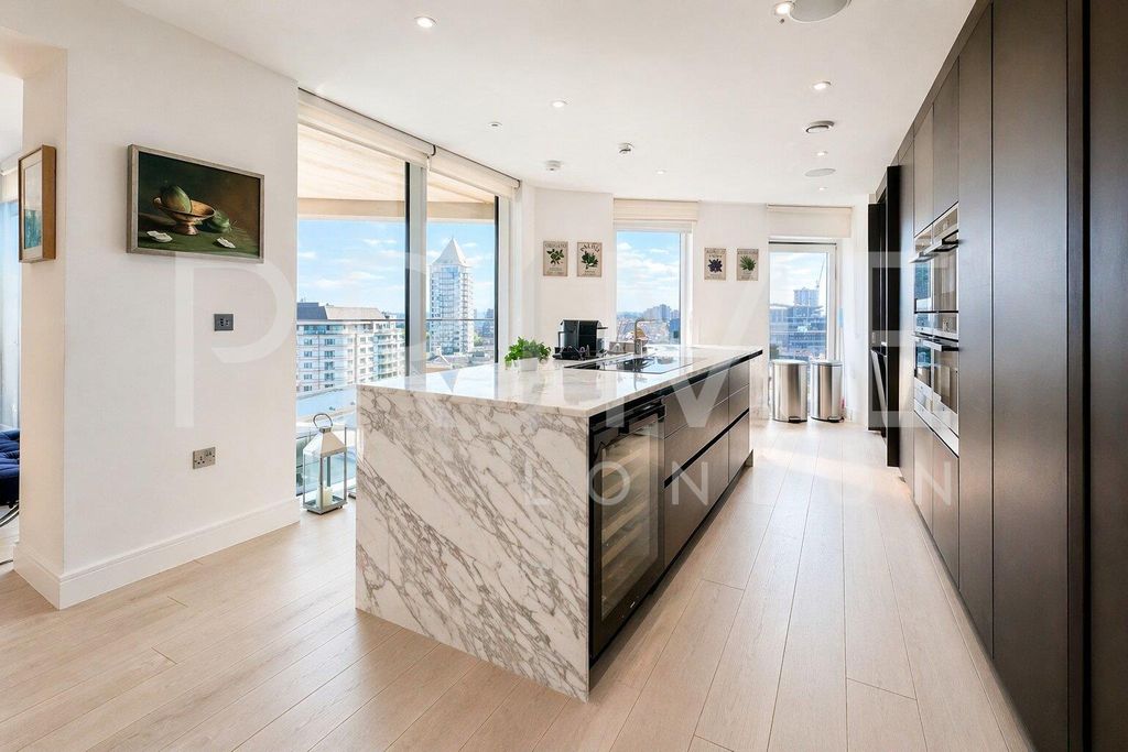 Property photo 2 of 17 Wm Tt11.Jpg