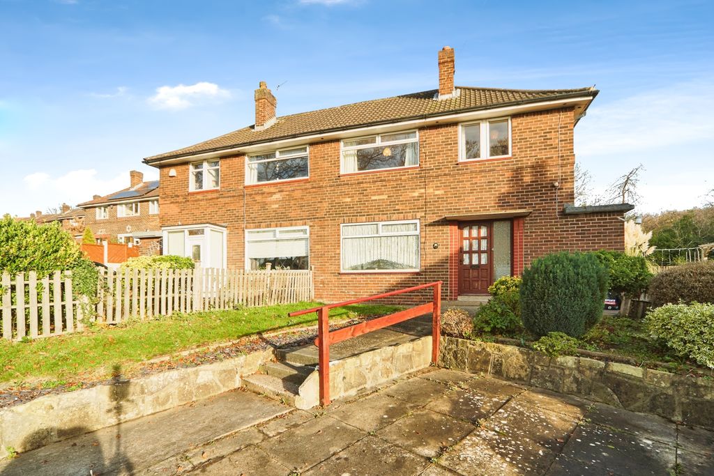 Property photo 2 of 15