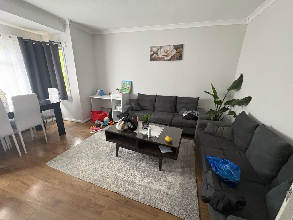 Property photo 1 of 7 Img_2388